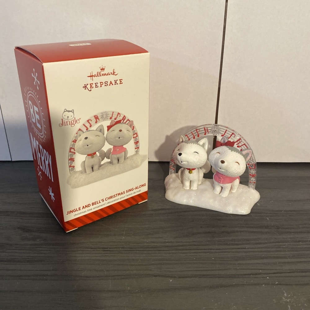HALLMARK Keepsake 2014 JINGLE‎ AND BELL'S CHRISTMAS SING-ALONG